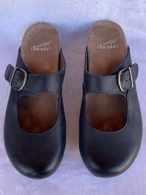 Dansko Martina Clogs Mules Slip On Leather 8 US 38 EUR Navy Belt Detail